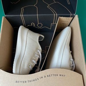 COPY - This is a very comfortable shoe! For more information please see shoebox